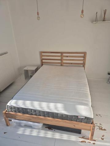 Ikea TARVA pine bed frame + mattress 140x200cm - afbeelding 1