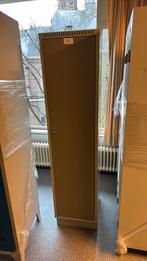 Locker 1 deurs, Huis en Inrichting, Woonaccessoires | Cd- en Dvd-rekken, Ophalen of Verzenden, Zo goed als nieuw, Hout, Cd's