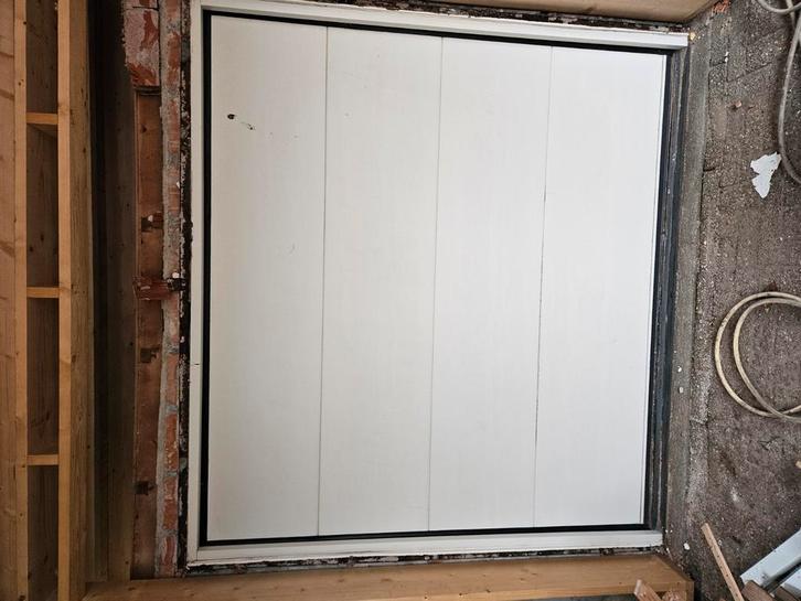Sektional garage deur, Doe-het-zelf en Verbouw, Rolluiken, Zo goed als nieuw, 200 cm of meer, 200 cm of meer, Ophalen