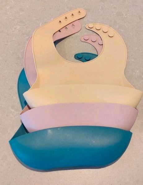 Kinder slabbetjes siliconen 3x, Kinderen en Baby's, Babykleding | Overige, Zo goed als nieuw, Jongetje of Meisje, Ophalen of Verzenden