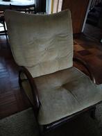 Rotan Stoel met Corduroy Kussen, Huis en Inrichting, Fauteuils, Ophalen, 50 tot 75 cm