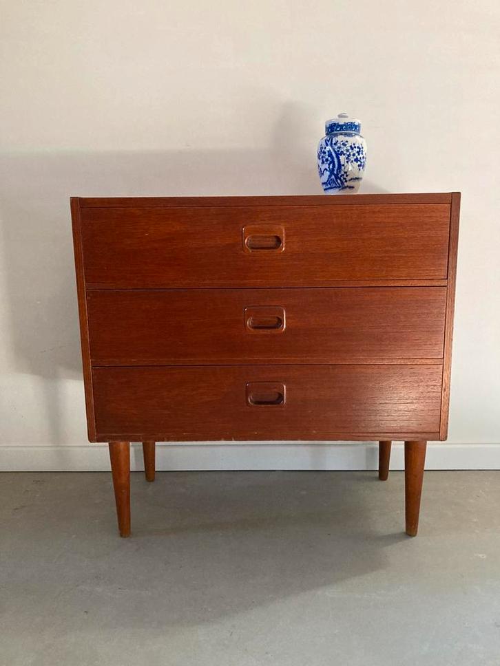 Midcentury teak vintage zweeds ladekastje, Huis en Inrichting, Kasten | Ladekasten, Gebruikt, Minder dan 100 cm, 50 tot 100 cm