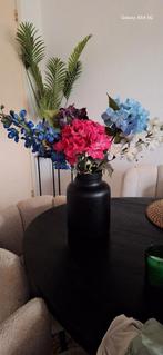 Vaas met kunstbloemen  van vtwonen, Ophalen of Verzenden, Zo goed als nieuw