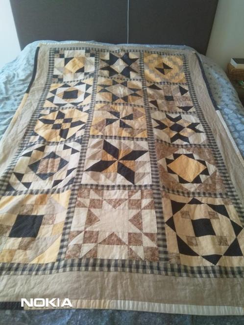 handgemaakte quilt, Huis en Inrichting, Woonaccessoires | Plaids en Woondekens, Zo goed als nieuw, Ophalen of Verzenden