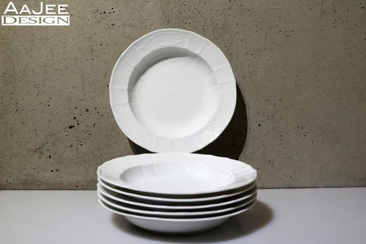 6 Furstenberg - Solitude - Menuet - Diep bord - J.C.Rombrich, Huis en Inrichting, Keuken | Servies, Gebruikt, Bord(en), Effen