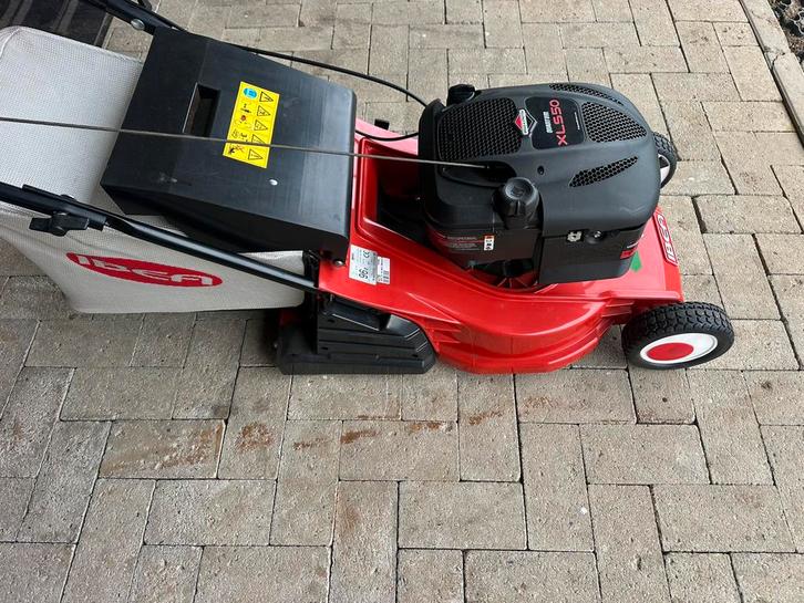 IBEA gazonmaaier/grasmaaier NIEUW, Tuin en Terras, Grasmaaiers, Nieuw, Benzine-grasmaaier, 40 t/m 49 cm, Cirkelmaaier, Opvangbak