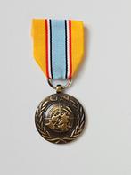 medaille onderscheiding VN Missie Angola UNAVEM, Verzamelen, Ophalen of Verzenden, Landmacht, Nederland, Lintje, Medaille of Wings