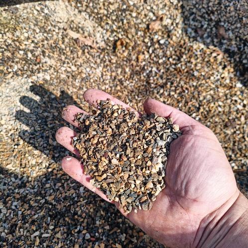 Inveegsplit Bont – Moraine 2/5mm

- grind - halve bigbag, Tuin en Terras, Grind, Keien en Split, Zo goed als nieuw, Overige materialen