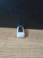 Matchbox autootje wit - Tesla Model S 1/64, Hobby en Vrije tijd, Modelauto's | 1:18, Ophalen of Verzenden, Zo goed als nieuw, Auto
