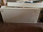Radiator met ombouw - 132x60x11 cm, Doe-het-zelf en Verbouw, Ophalen, 30 tot 80 cm, Gebruikt, Radiator