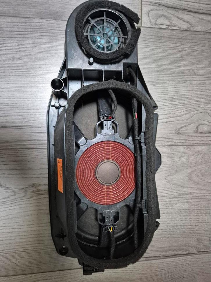 Originele Mercedes Harman Kardon Subwoofer, Auto diversen, Autospeakers, Gebruikt, Ophalen of Verzenden