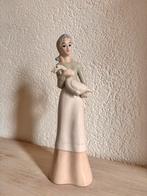 Beeld dame met een gans op arm, Ophalen of Verzenden, Zo goed als nieuw, Mens