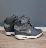 Nike air sky hi revolution maat 39, Ophalen of Verzenden, Gedragen, Sneakers of Gympen