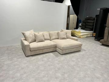 Nieuw GRATIS LEVERING beige ribstof lounge bank 275x160 beschikbaar voor biedingen