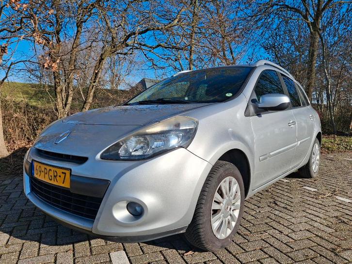 Renault Clio 1.2 TCE Estate 2011, 100 pk, APK jan'27, Auto's, Renault, Particulier, Clio, Airbags, Centrale vergrendeling, Cruise Control