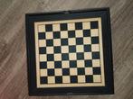 Bordspel met verschillende spellen 22x22 cm., Ophalen of Verzenden, Zo goed als nieuw