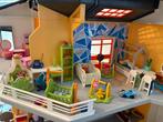Playmobiel huis met heel veel extra erbij oa: een mooie kar, Kinderen en Baby's, Ophalen, Zo goed als nieuw