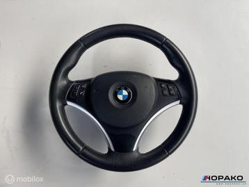 Sportstuur BMW 1 / 3 serie E90 E91 E92 E93 E81 E82 E87 E88 beschikbaar voor biedingen