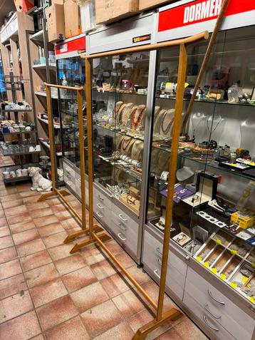 Nieuw Eiken kledingrek beschikbaar voor biedingen