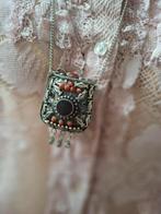 Vintage geurhanger uit India ingelegd met halfedelstenen, Verzenden, Zo goed als nieuw, Steen of Mineraal, Met edelsteen