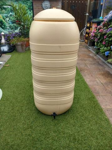 240 liter regenton nieuw beschikbaar voor biedingen