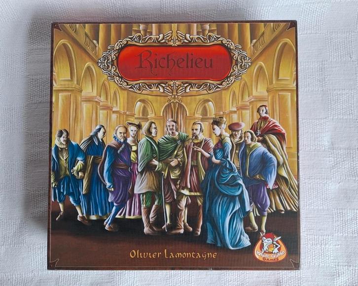Richelieu ZGAN!, Hobby en Vrije tijd, Gezelschapsspellen | Bordspellen, Zo goed als nieuw, Een of twee spelers, Drie of vier spelers