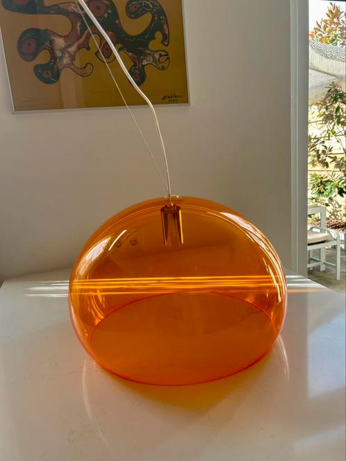 Oranje Kartell FL/Y Hanglamp. Oranje kunststof design lamp, Huis en Inrichting, Lampen | Hanglampen, Zo goed als nieuw, 50 tot 75 cm
