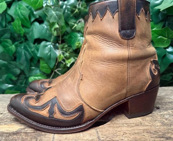 zo goed als  Nieuw prachtige laarsjes van Sendra maat 39, Kleding | Dames, Schoenen, Zo goed als nieuw, Lage of Enkellaarzen, Bruin