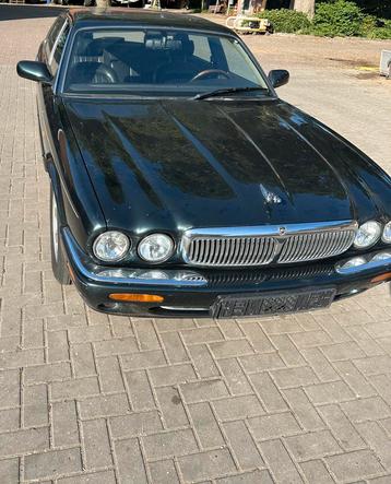 Jaguar Sovereign 4.0 v8 LWB onderdelen beschikbaar voor biedingen