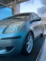 Toyota Yaris 1.3 16V Vvt-i 3DR MMT 2006 Grijs met airco!, Stof, 4 cilinders, Origineel Nederlands, Yaris