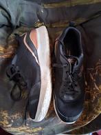 Skechers maat 40, Kleding | Dames, Schoenen, Ophalen of Verzenden, Zo goed als nieuw, Zwart, Sneakers of Gympen