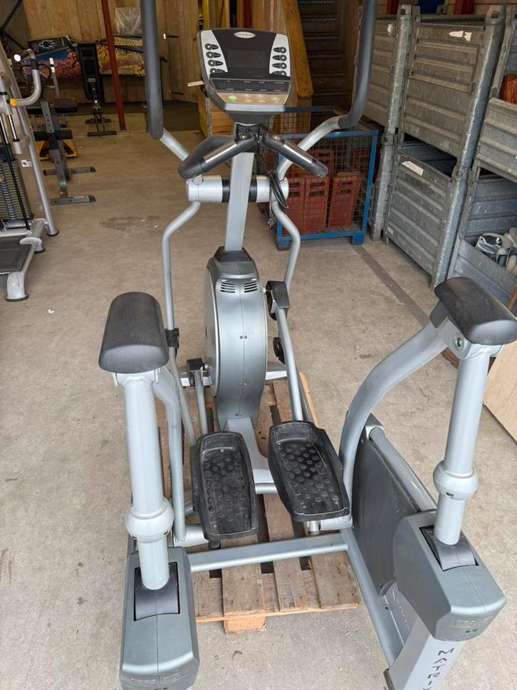 Matrix crosstrainer, Sport en Fitness, Fitnessapparatuur, Zo goed als nieuw, Crosstrainer, Ophalen of Verzenden