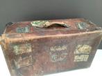 Antiek leder reiskoffer 1900-1930 beroemde hotels!, Sieraden, Tassen en Uiterlijk, Koffers, Gebruikt, Leer, Ophalen of Verzenden