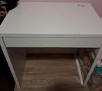 Wit Bureau met lade, Ophalen