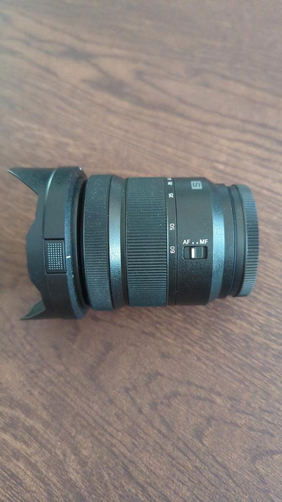 Panasonic S-R2060 20-60mm L-Mount Lens, Audio, Tv en Foto, Fotografie | Lenzen en Objectieven, Zo goed als nieuw, Standaardlens