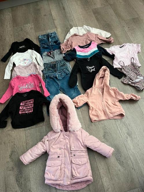 Kleding pakket voor een meisje. Maat 86-92, Kinderen en Baby's, Babykleding | Maat 86, Zo goed als nieuw, Meisje, Broekje, Ophalen of Verzenden