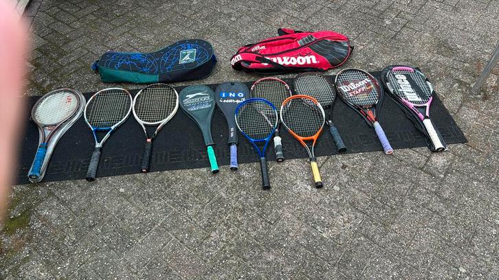 11x tennis rackets 6 hoezen en 2 officiële tennis tassen, Tickets en Kaartjes, Sport | Tennis, Twee personen