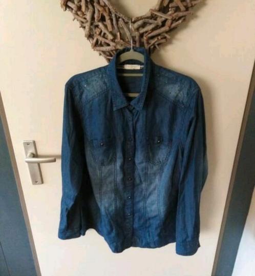 Spijkerblouse maat 42 / l merk charles vogele, Kleding | Dames, Blouses en Tunieken, Zo goed als nieuw, Maat 42/44 (L), Blauw