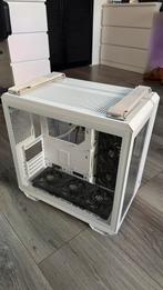 ASUS TUF Gaming GT502 Wit Behuizing met 10x 120mm fans, Computers en Software, Computerbehuizingen, Ophalen, Zo goed als nieuw
