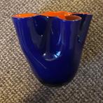 Vintage Murano-stijl glazen vaas blauw/oranje binnenzijde, Overige kleuren, Aardewerk of Porselein, Ophalen of Verzenden, Zo goed als nieuw