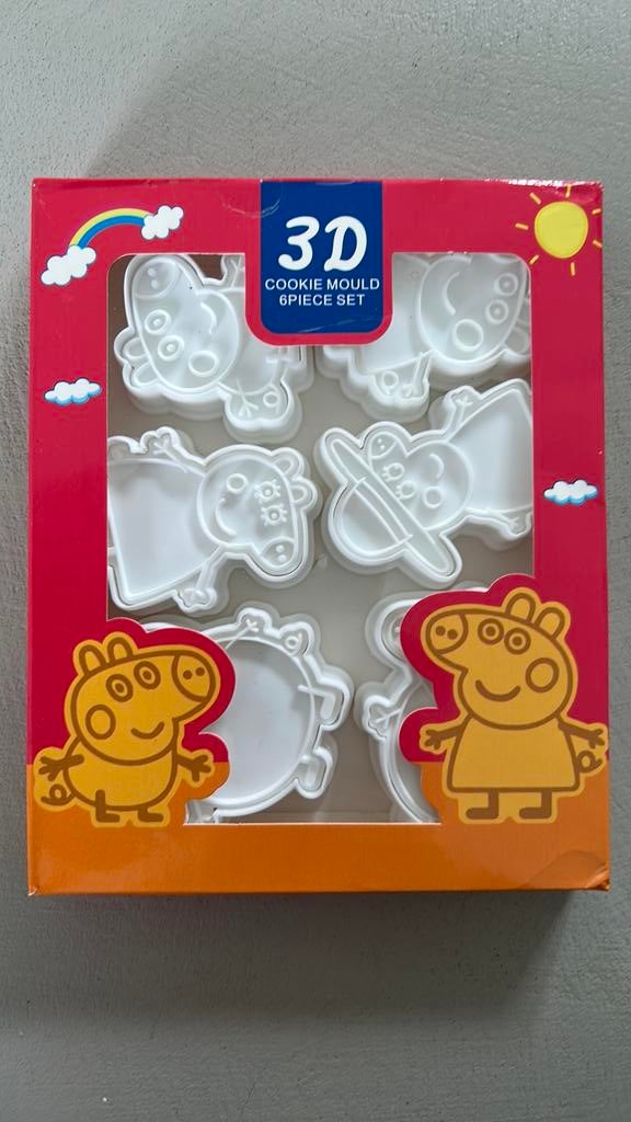 Peppa big cookie/fondant cutyer, Hobby en Vrije tijd, Taarten en Cupcakes maken, Ophalen of Verzenden, Zo goed als nieuw, Taarten of Cupcakes