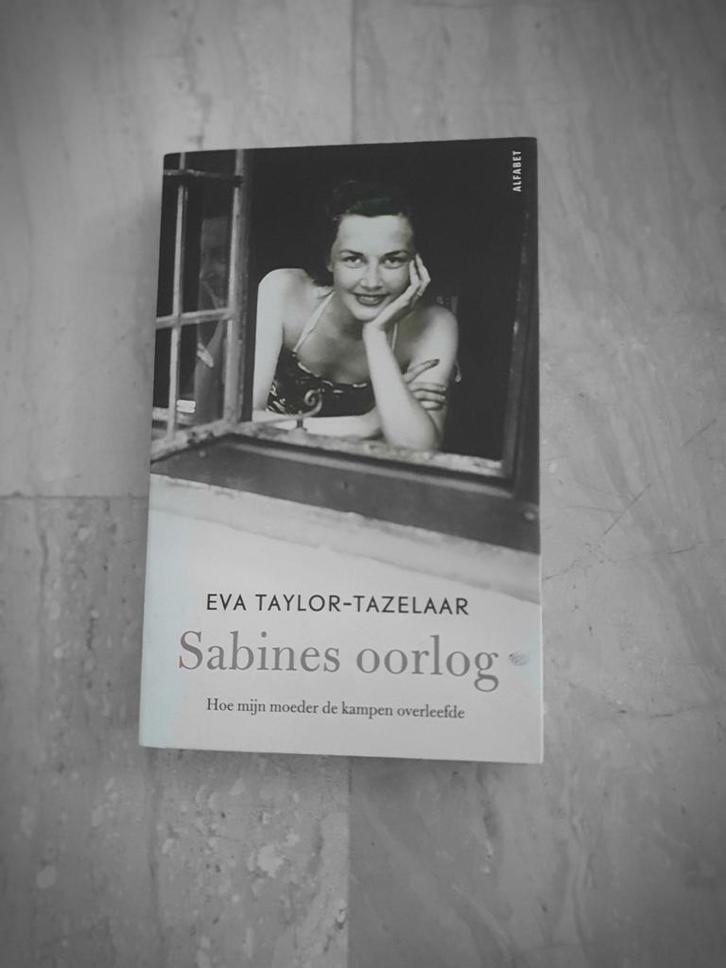 Eva Taylor-Tazelaar - Sabines oorlog, Boeken, Oorlog en Militair, Zo goed als nieuw, Ophalen of Verzenden