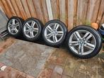 Orginele BMW X1,X2 velgen Pirelli zomerbanden 225 50 18., Ophalen, Zo goed als nieuw