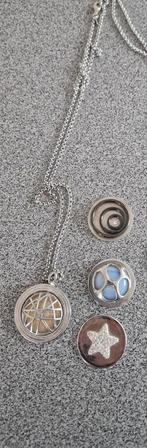 Qoins ketting, Ophalen of Verzenden, Gebruikt, Overige materialen