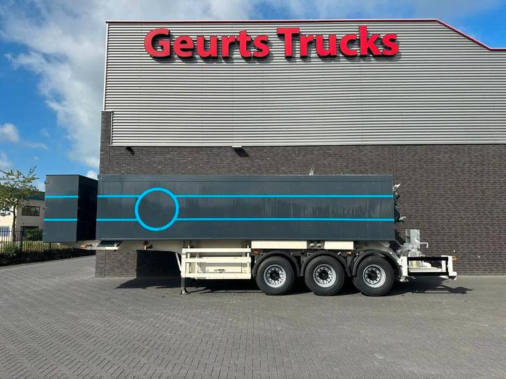 Kempf SKM 39/3CEMENTDEKVLOER TRAILER/CHAPE/MORTEL/SCREEDPUMP, Auto's, Vrachtwagens, Bedrijf, Te koop, Aanhangers en Opleggers