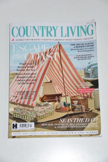 Nieuw Country Living UK Juli 2023 tijdschrift beschikbaar voor biedingen