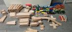 Houten treinbaan met 250 onderdelen, Kinderen en Baby's, Speelgoed | Houten speelgoed, Overige typen, Gebruikt, Ophalen
