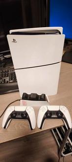PlayStation 5 Slim Digital - 2 controllers + oplaadstation, Spelcomputers en Games, Spelcomputers | Sony PlayStation 5, Ophalen of Verzenden