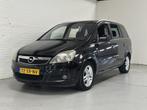 Opel Zafira 1.8 Cosmo AIRCO / CRUISE /ELK.PAKKET (bj 2007), Auto's, Opel, Gebruikt, Navigatiesysteem, 4 cilinders, Zwart