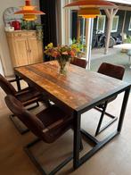 Industriële eethoek met leren stoelen, Huis en Inrichting, Gebruikt, 100 tot 150 cm, Ophalen of Verzenden, Metaal